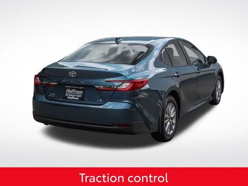 Used 2025 Toyota Camry LE w/ Convenience Package AWD/4WD image 5
