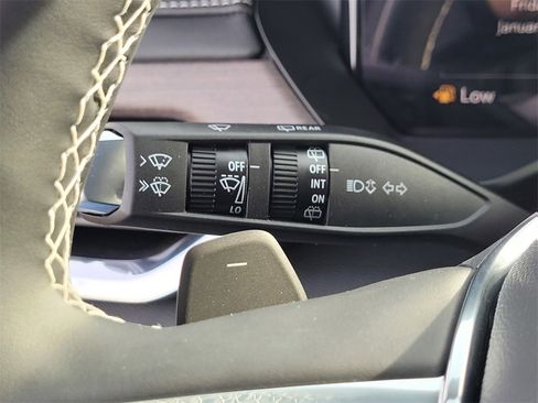 New 2026 GMC Acadia Denali w/ Super Cruise Package image 21