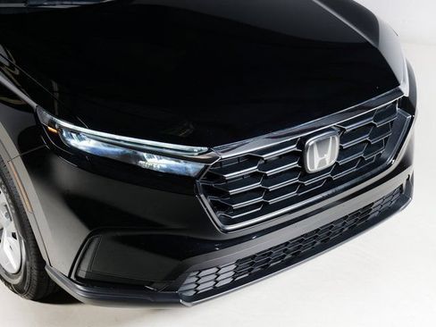 Used 2024 Honda CR-V LX image 29