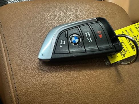 Used 2021 BMW M440i Convertible w/ Premium Package RWD image 16