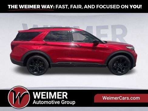 Used 2023 Ford Explorer ST-Line w/ Class IV Trailer Tow Package AWD/4WD image 4