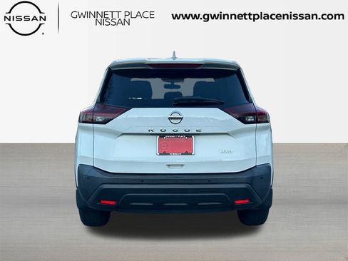 Certified 2021 Nissan Rogue S image 6