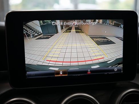 Used 2016 Mercedes-Benz C 300 4MATIC Sedan image 9