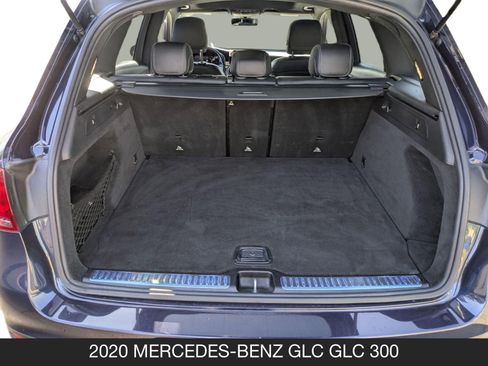 Used 2020 Mercedes-Benz GLC 300 w/ Parking Assistance Package image 20