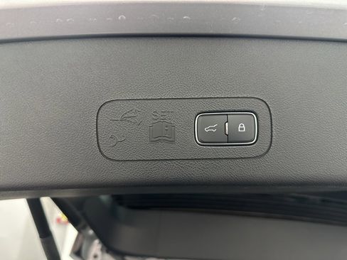 Used 2024 Lincoln Aviator Premiere w/ Premium Package image 44