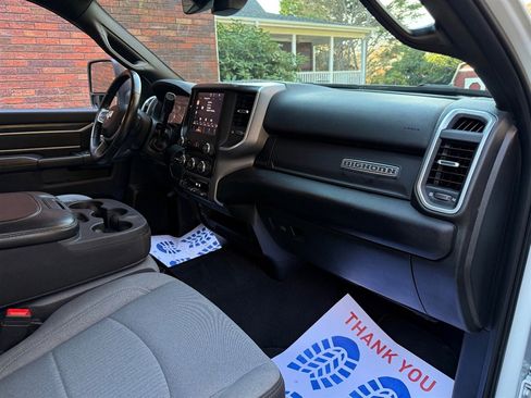 Used 2024 RAM 3500 Big Horn image 64