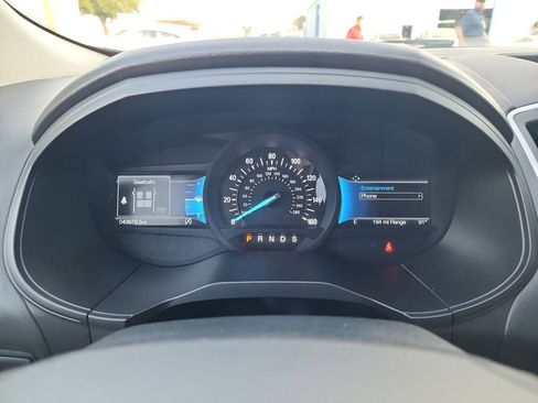 Used 2024 Ford Edge SEL image 20