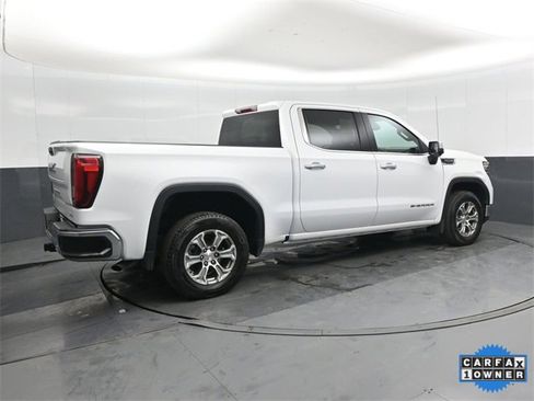 Used 2024 GMC Sierra 1500 SLT image 4