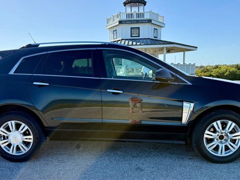 Used 2013 Cadillac SRX Luxury w/ Driver Awareness Package image 4