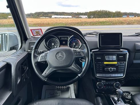 Used 2015 Mercedes-Benz G 550 image 17