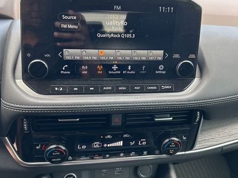 Used 2023 Nissan Rogue Platinum w/ Platinum Premium Package image 13