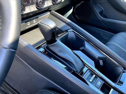 Used 2023 Honda Accord Sport image 29