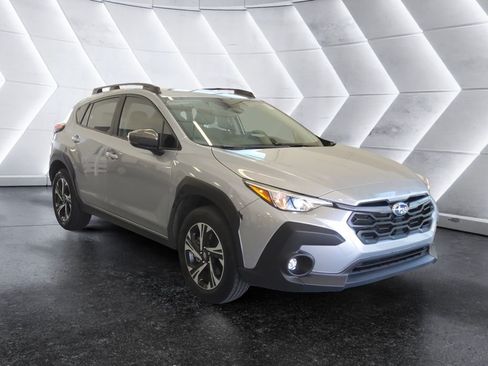Used 2024 Subaru Crosstrek 2.0i Premium w/ Crosstrek Mirror Package AWD/4WD image 1