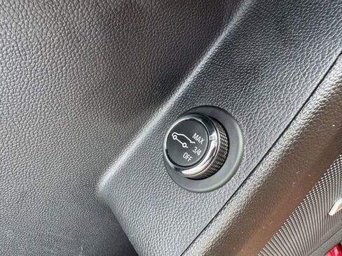 Used 2020 Chevrolet Traverse Premier w/ LPO, Floor Liner Package image 19