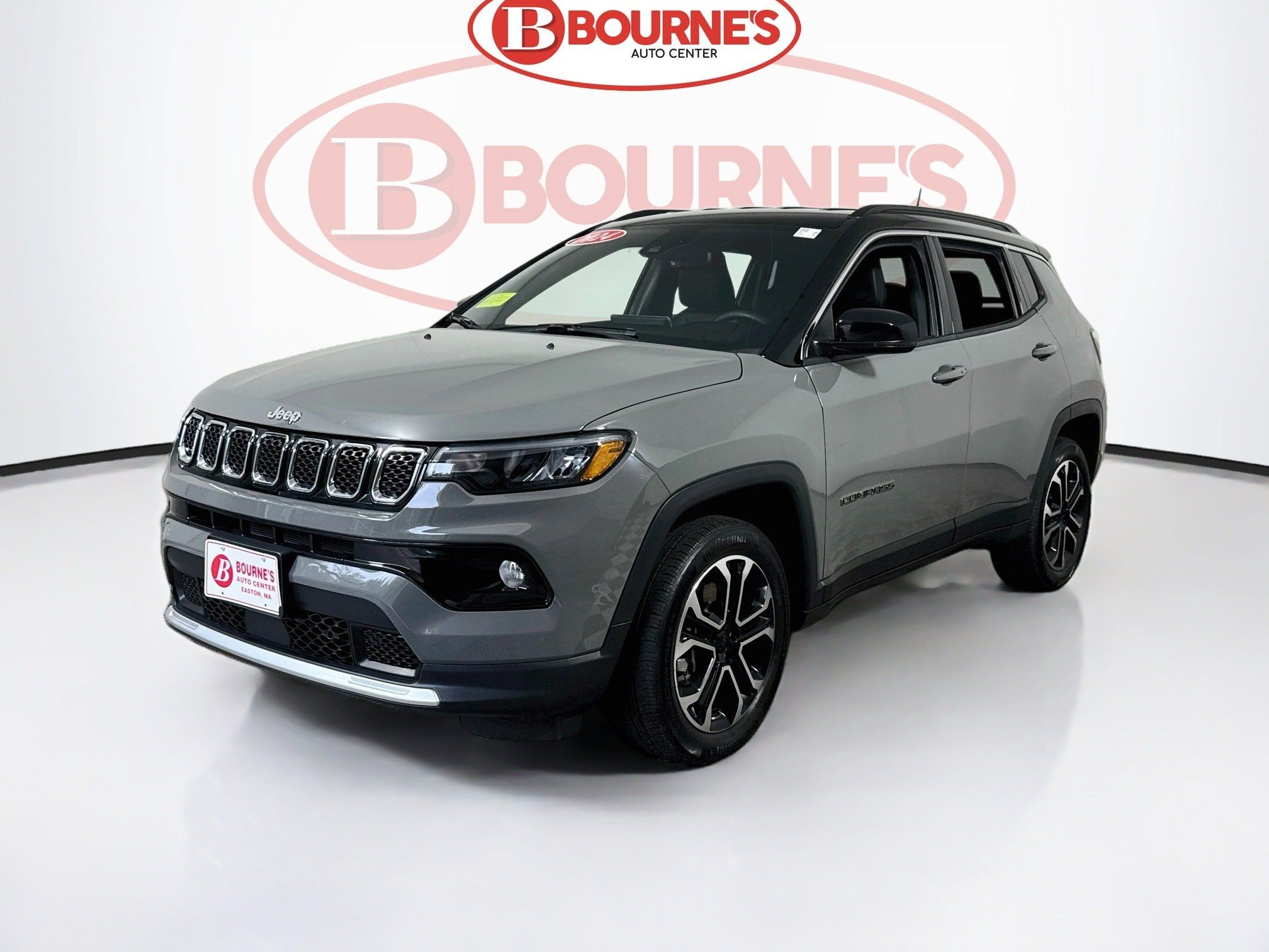 Used 2024 Jeep Compass Limited AWD/4WD image 5