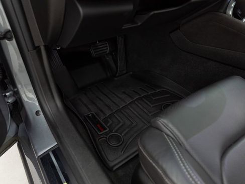 Used 2021 Chevrolet Camaro SS image 37