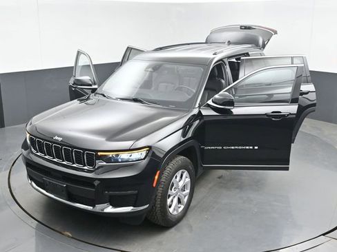 Used 2021 Jeep Grand Cherokee L Limited AWD/4WD image 53
