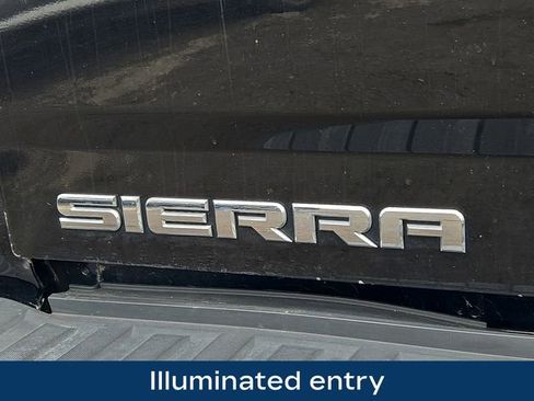 Used 2018 GMC Sierra 1500 SLE w/ SLE Value Package image 32