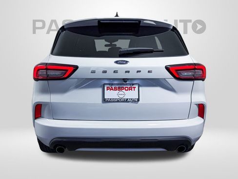 Used 2023 Ford Escape ST-Line image 7