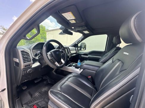Used 2018 Ford F250 Platinum w/ Platinum Ultimate Package AWD/4WD image 2