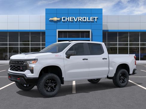 New 2026 Chevrolet Silverado 1500 Custom Trail Boss AWD/4WD image 2