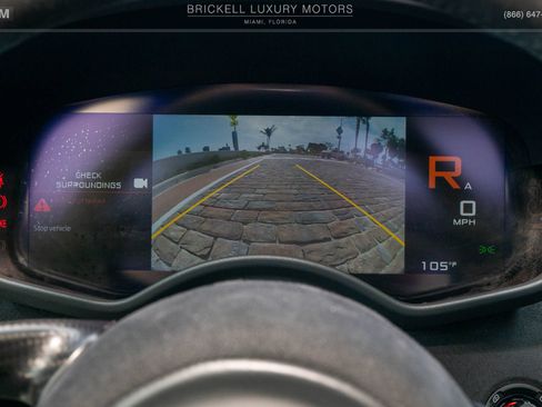 Used 2018 McLaren 570S Coupe RWD image 39