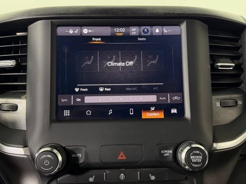 Used 2022 RAM 1500 Big Horn AWD/4WD image 20