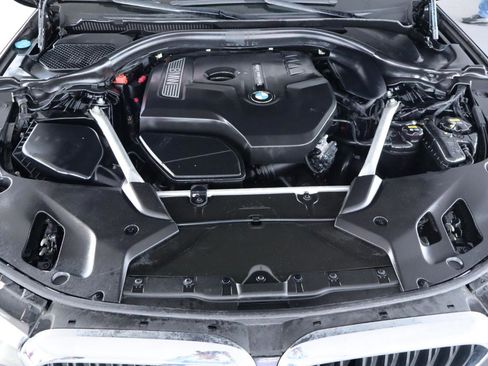 Used 2019 BMW 530i xDrive w/ Convenience Package image 48