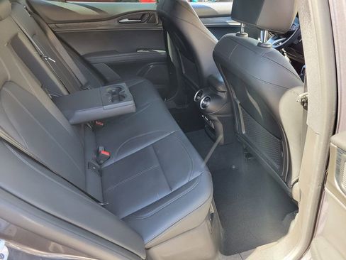 Used 2024 Alfa Romeo Stelvio Sprint RWD image 19