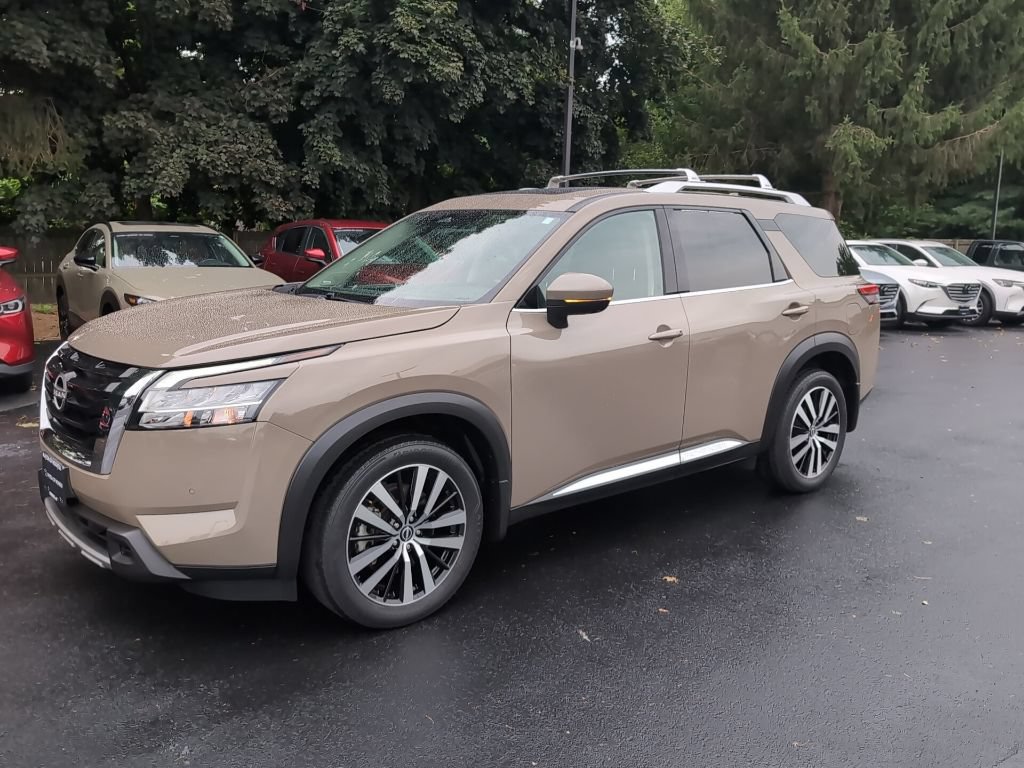 Used 2023 Nissan Pathfinder Platinum AWD/4WD image 27