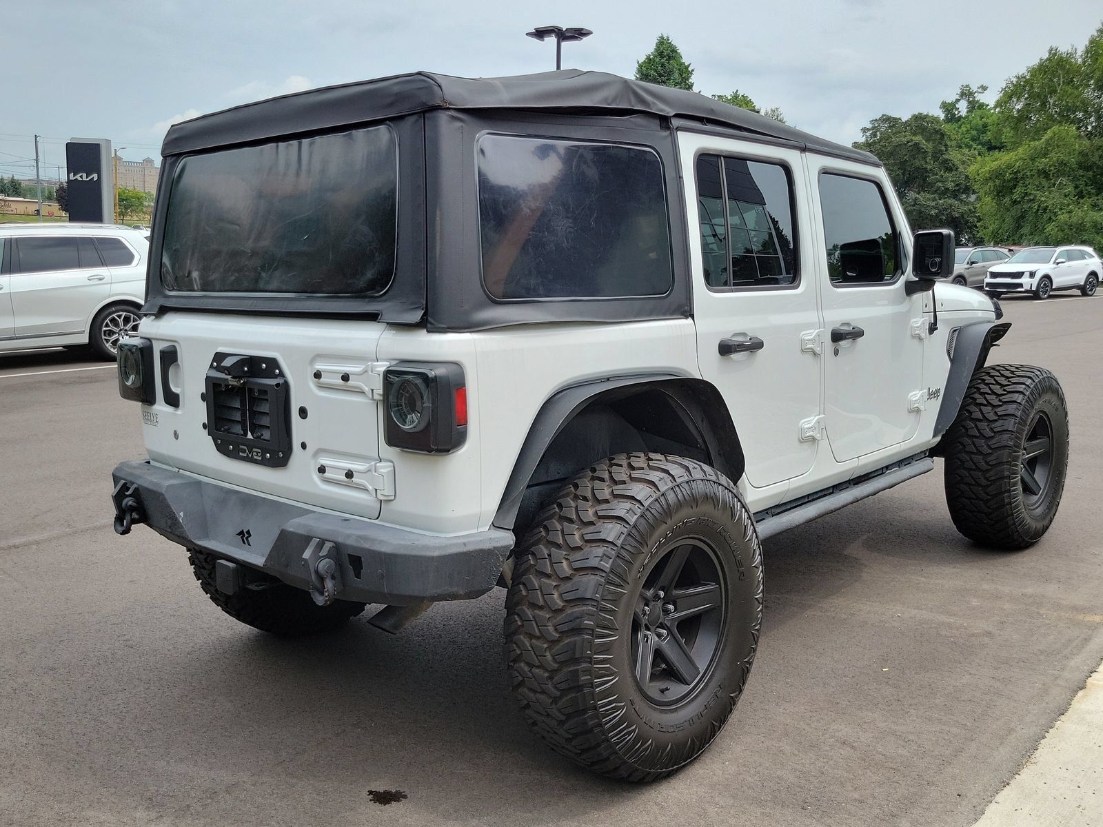 Used 2019 Jeep Wrangler Unlimited Sport AWD/4WD image 4