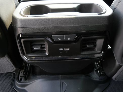 Used 2024 GMC Sierra 2500 AT4X AWD/4WD image 24