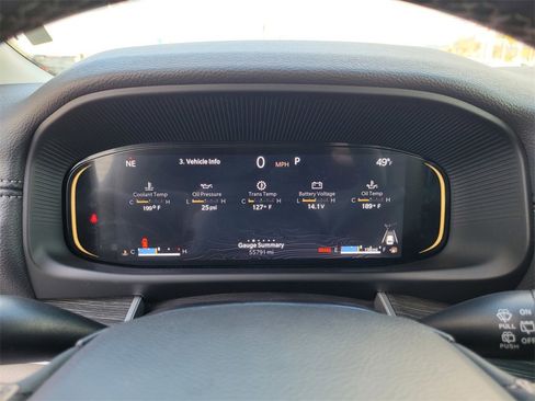 Used 2024 Jeep Wagoneer Series II image 24