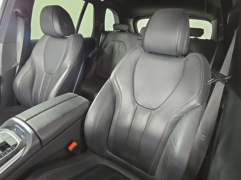 Used 2021 BMW X5 xDrive40i w/ Convenience Package image 15