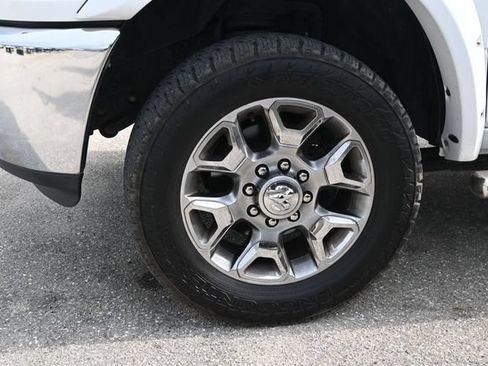 Used 2014 RAM 2500 SLT AWD/4WD image 7