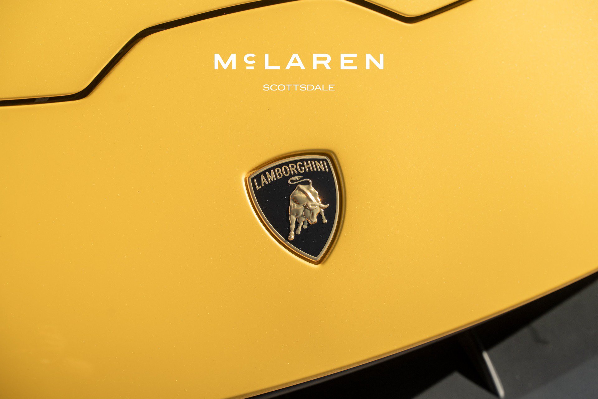 Used 2021 Lamborghini Huracan EVO RWD image 22