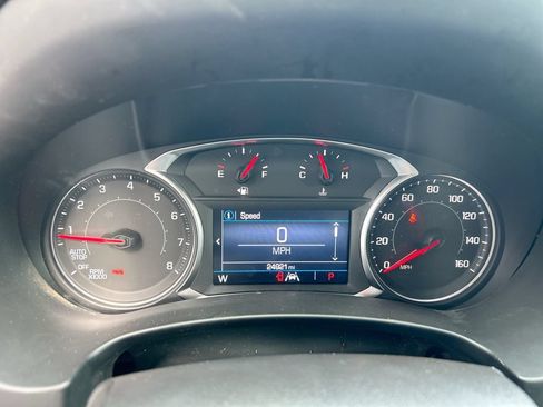 Used 2024 GMC Terrain SLE AWD/4WD image 11