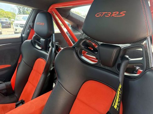 Used 2016 Porsche 911 GT3 RS RWD image 19