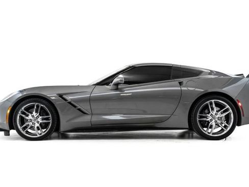 Used 2016 Chevrolet Corvette Stingray Coupe w/ 3LT Preferred Equipment Group RWD image 9