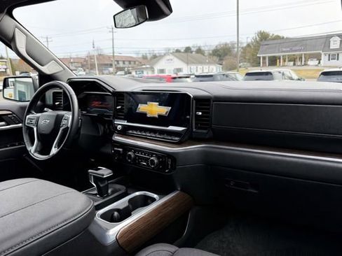 Used 2025 Chevrolet Silverado 1500 RST w/ Convenience Package II image 22