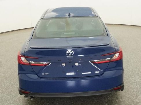 New 2026 Toyota Camry SE FWD image 7