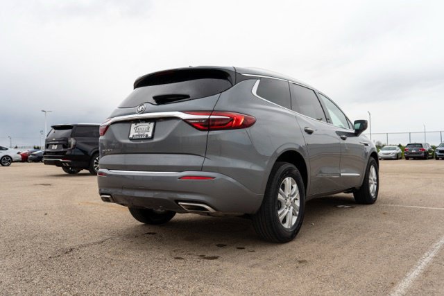 Used 2020 Buick Enclave Essence AWD/4WD image 7