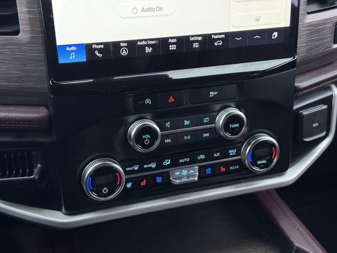 Certified 2023 Ford Expedition Max Limited AWD/4WD image 12