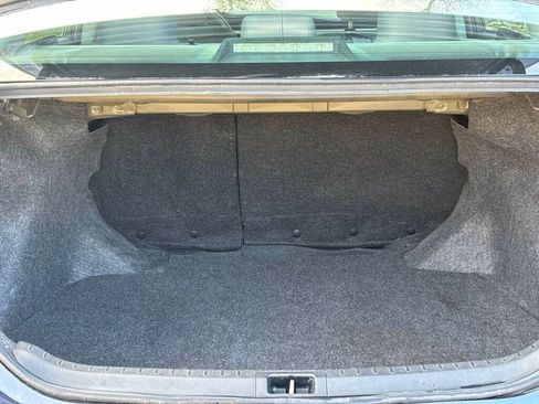 Used 2016 Toyota Corolla image 35