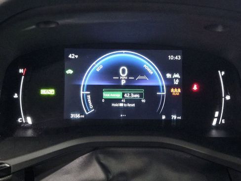 Used 2025 Toyota Camry LE FWD image 29