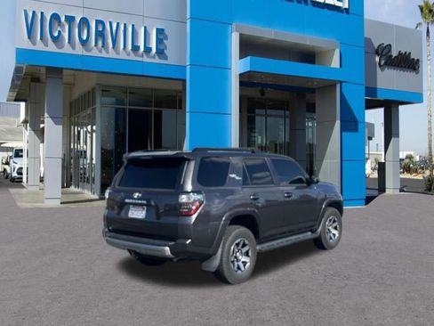 Used 2020 Toyota 4Runner TRD Off-Road image 5