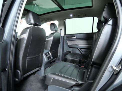 Used 2023 Volkswagen Atlas SEL Premium AWD/4WD image 15