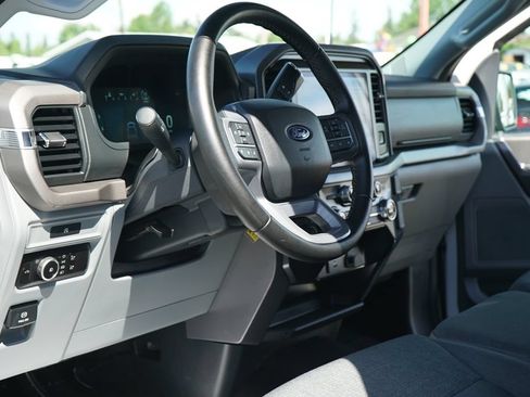 Used 2025 Ford F150 XLT w/ Equipment Group 301A Standard AWD/4WD image 18