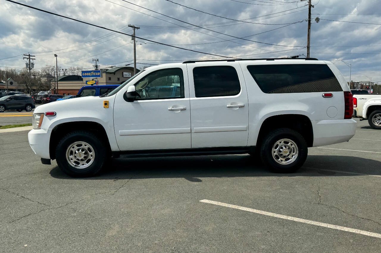 Used 2007 Chevrolet Suburban 2500 LT AWD/4WD image 7