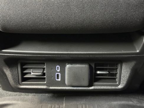 New 2026 GMC Sierra 1500 SLE w/ Preferred Package image 19